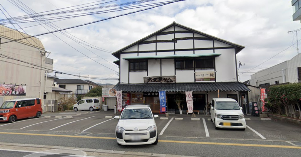 大文字うどん大野城本店の場所や駐車場